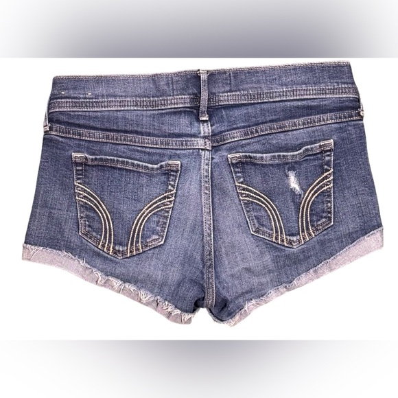 Hollister 🦅 Low Rise Short-Short Blue Denim Jean Shorts Size 5 (W 27) - Picture 4 of 8